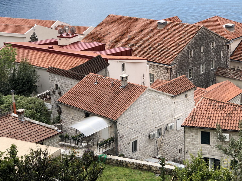 Read more about the article Historical reconstruction in Perast