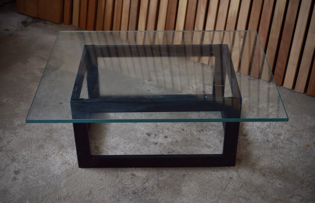 Read more about the article Glass-top Coffee Table