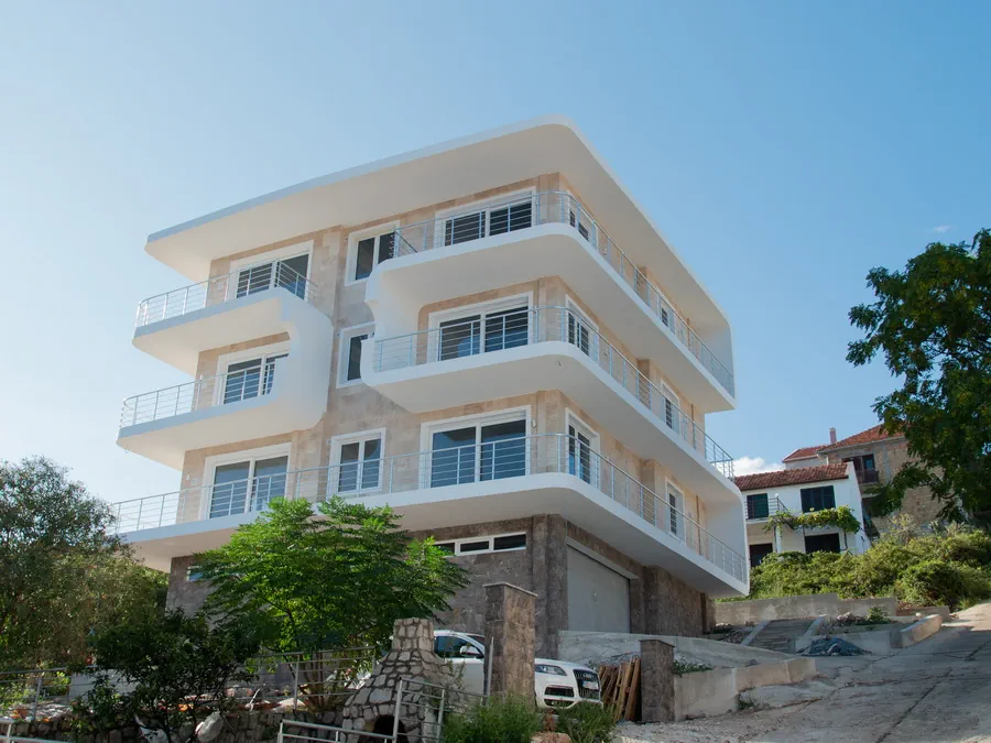 Private villa in Bogisici