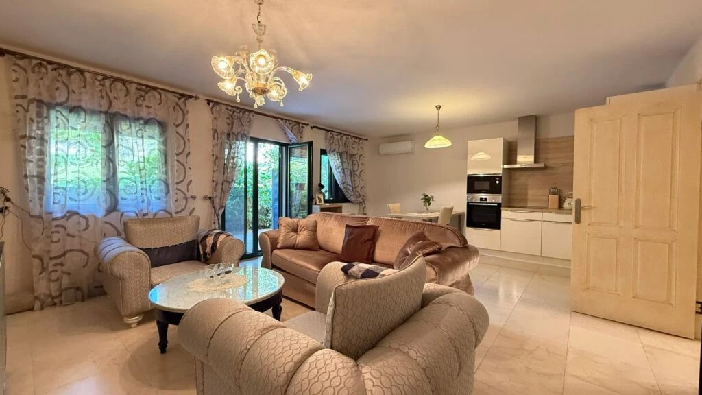 Таунхаус в Ластве Грбальской – 174 м²