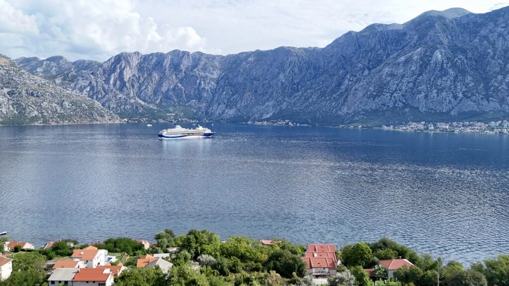 Seafront Plot in Prčanj, Kotor