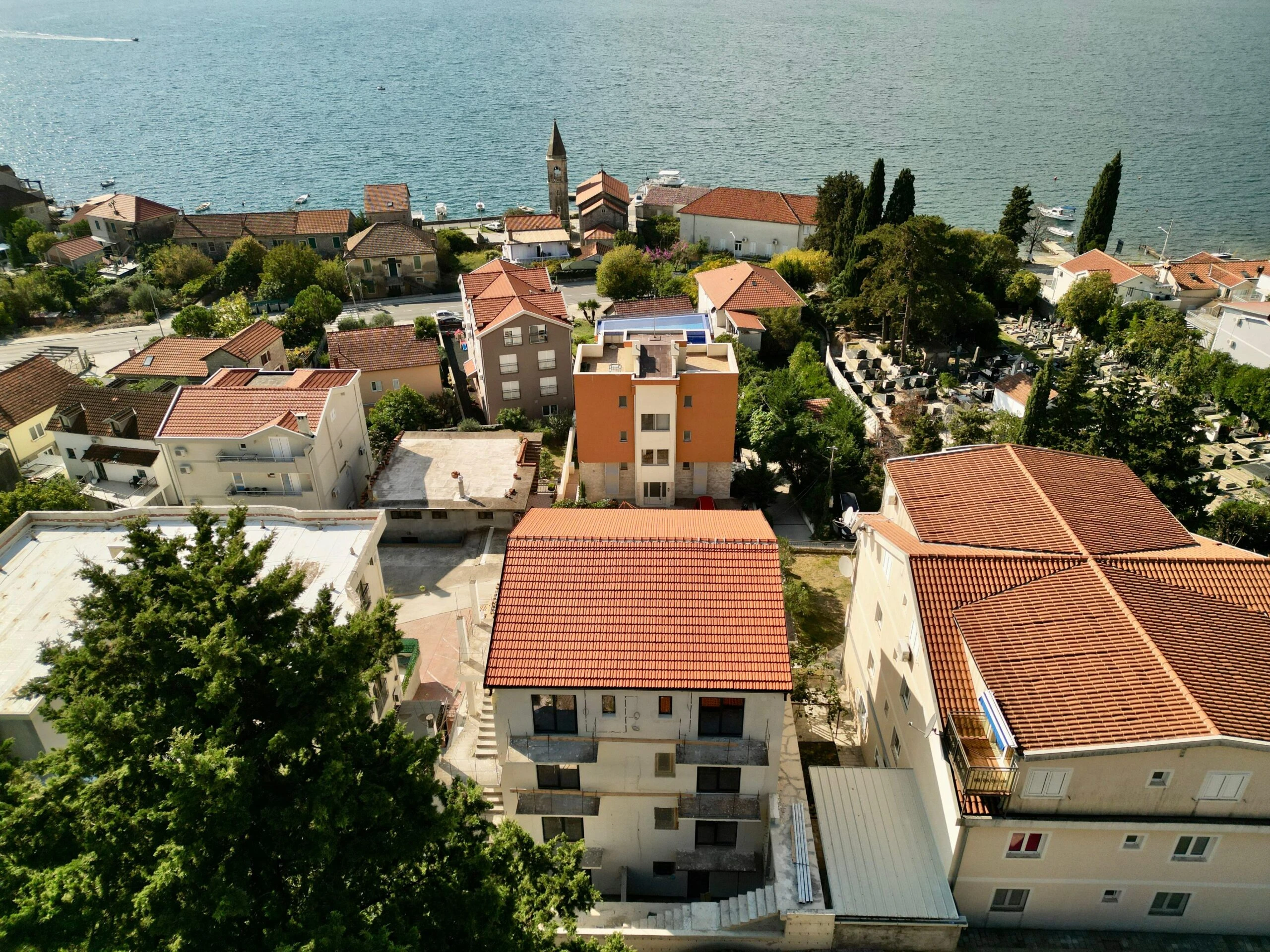 APARTMENTS FROM 45 M2 TO 110 M2 | TIVAT, DONJA LASTVA