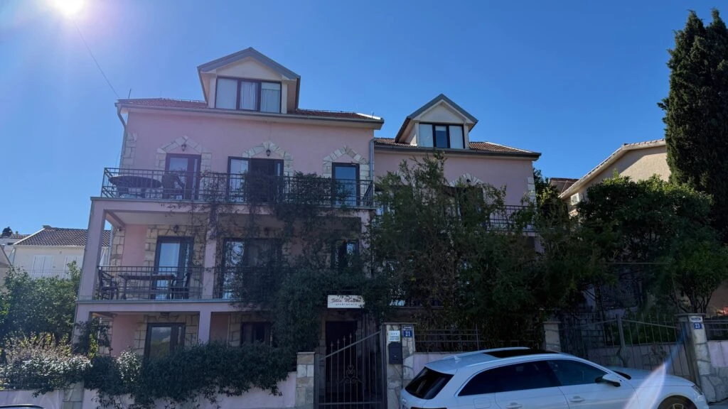 House with Five Apartments near Luštica Bay